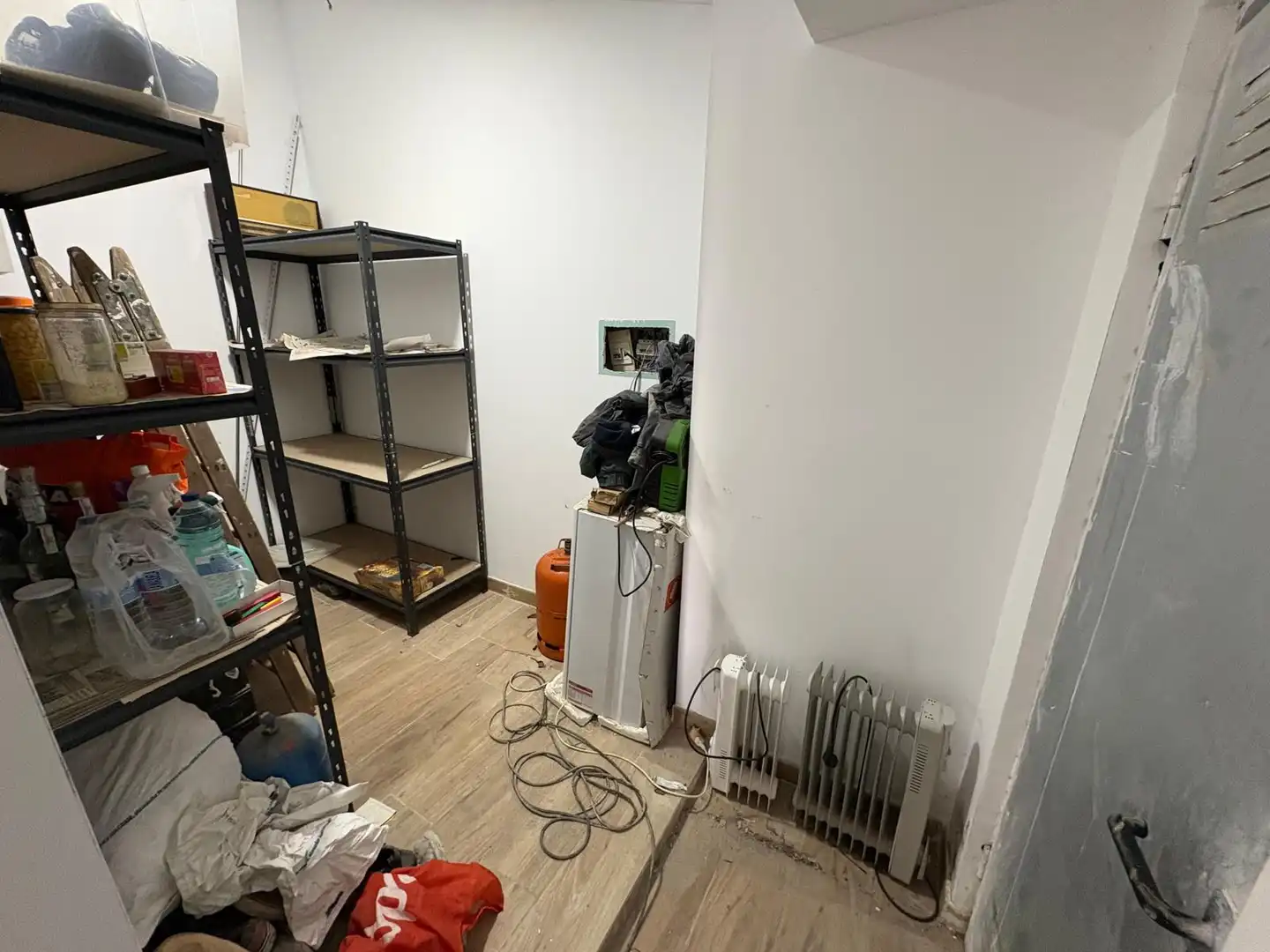 Einfamilien-Reihenhaus zum Verkauf in Alpicat mit Klimaanlage, Heizung und Privatgarten