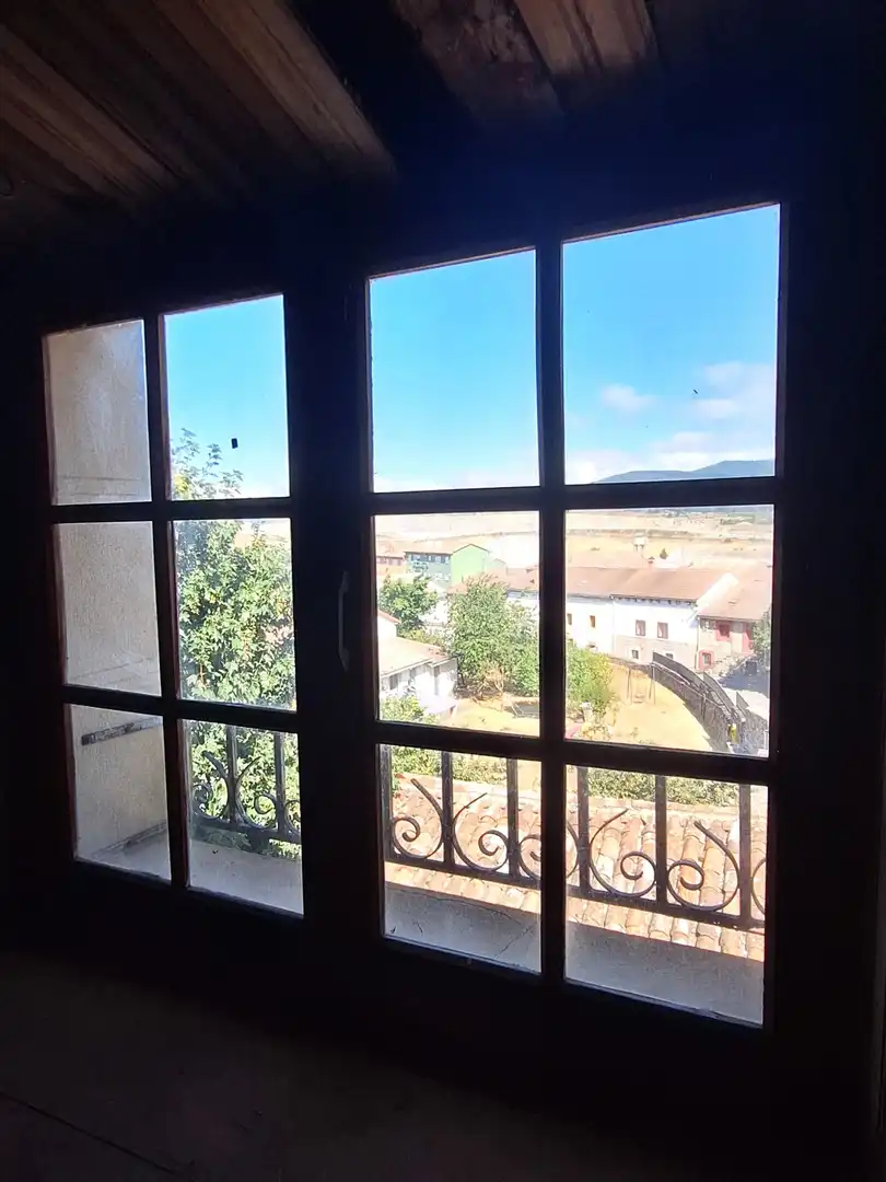 Exterior view of Houses for sale in Valdeolea  with Heating and Balcony