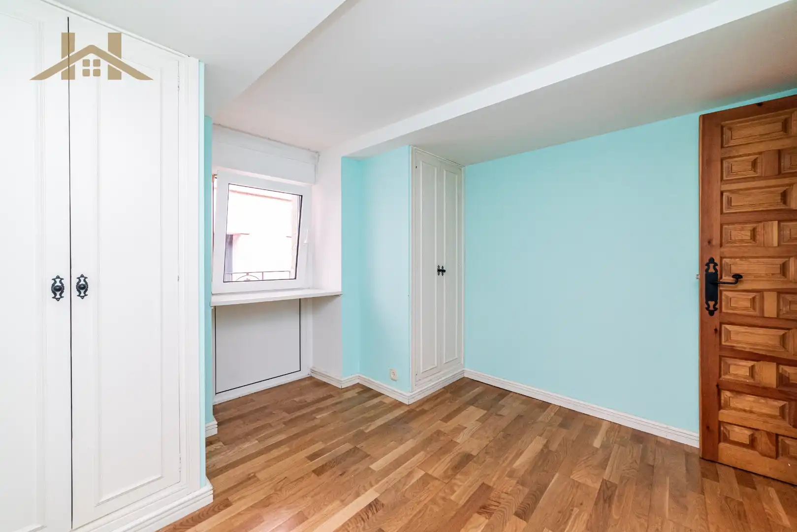 Bedroom of Flat for sale in San Lorenzo de El Escorial  with Balcony
