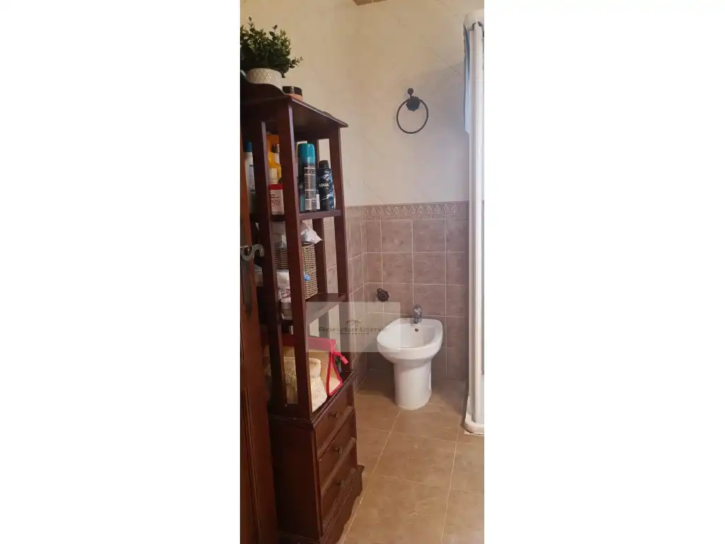 Bany de Finca rústica en venda en Arcos de la Frontera amb Aire condicionat, Piscina i Moblat