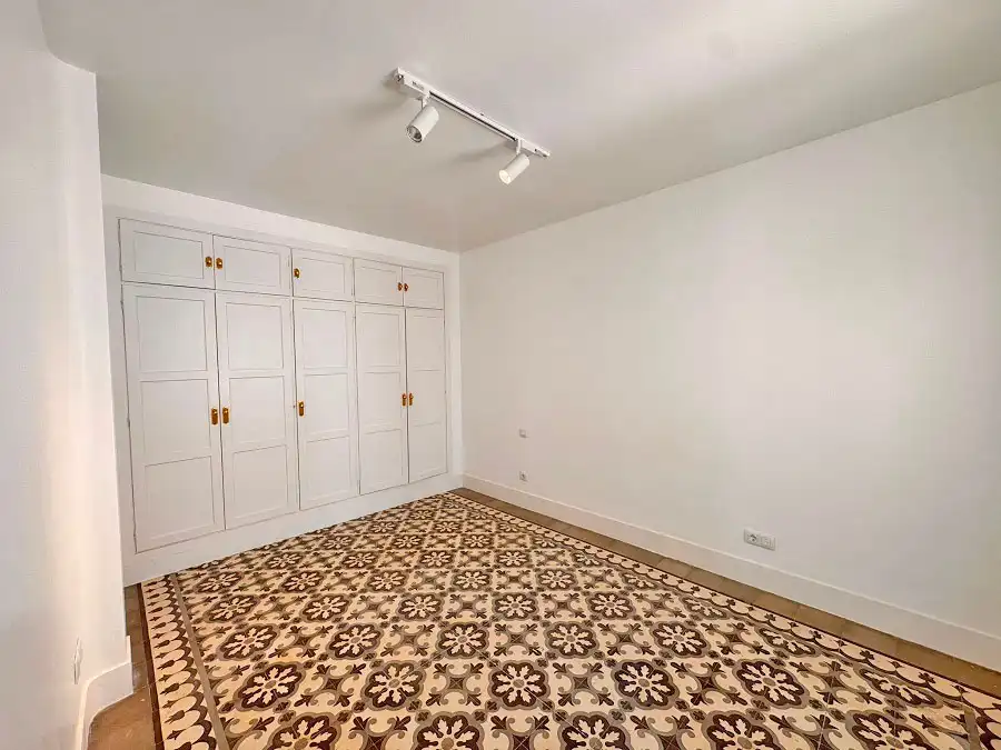 Wohnung zur Miete in Madrid mit Heizung, Parkett und Ofen