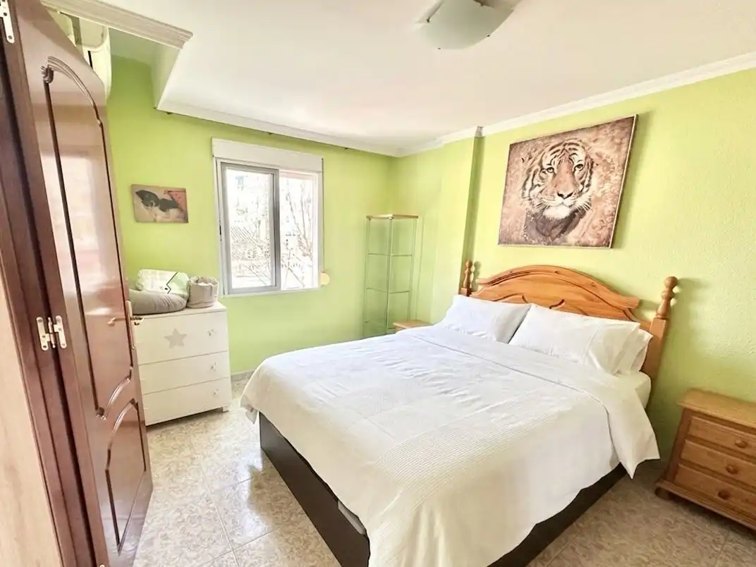 Habitación de Piso en venta en Málaga con Aire acondicionado
