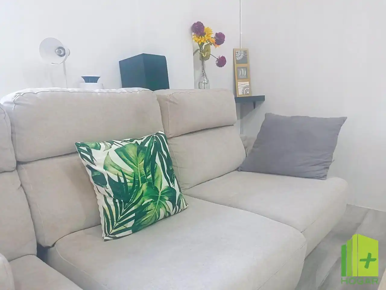 Sala d'estar de Casa o xalet en venda en La Guardia de Jaén amb Aire condicionat, Jardí privat i Terrassa