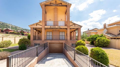 SE VENDE MAGNIFICO CHALET EN DILAR_ GRANADA