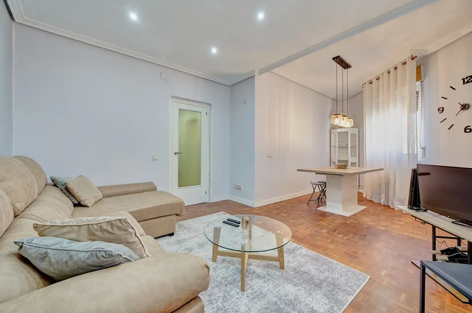 Living room of Flat for sale in Burlada / Burlata  with Heating and Parquet flooring