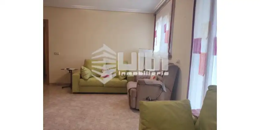 Piso con ascensor en venta en CALLE ISLA LA TOJA, imagen 4