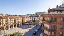 Vista exterior de Pis en venda en Urretxu amb Terrassa
