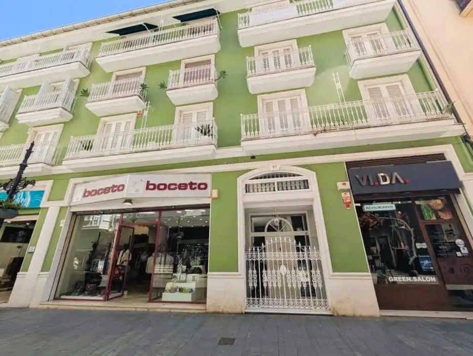 Vista exterior de Dúplex en venda en Gandia amb Aire condicionat, Terrassa i Traster