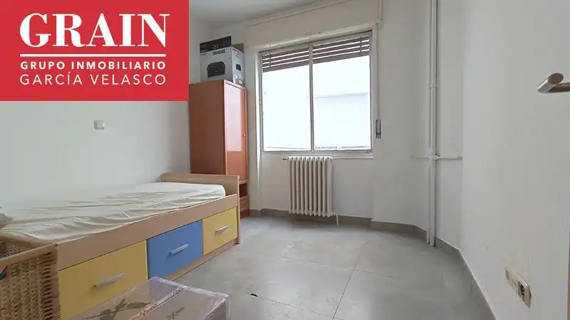 Habitación de Piso en venta en Albacete con Calefacción y Balcón