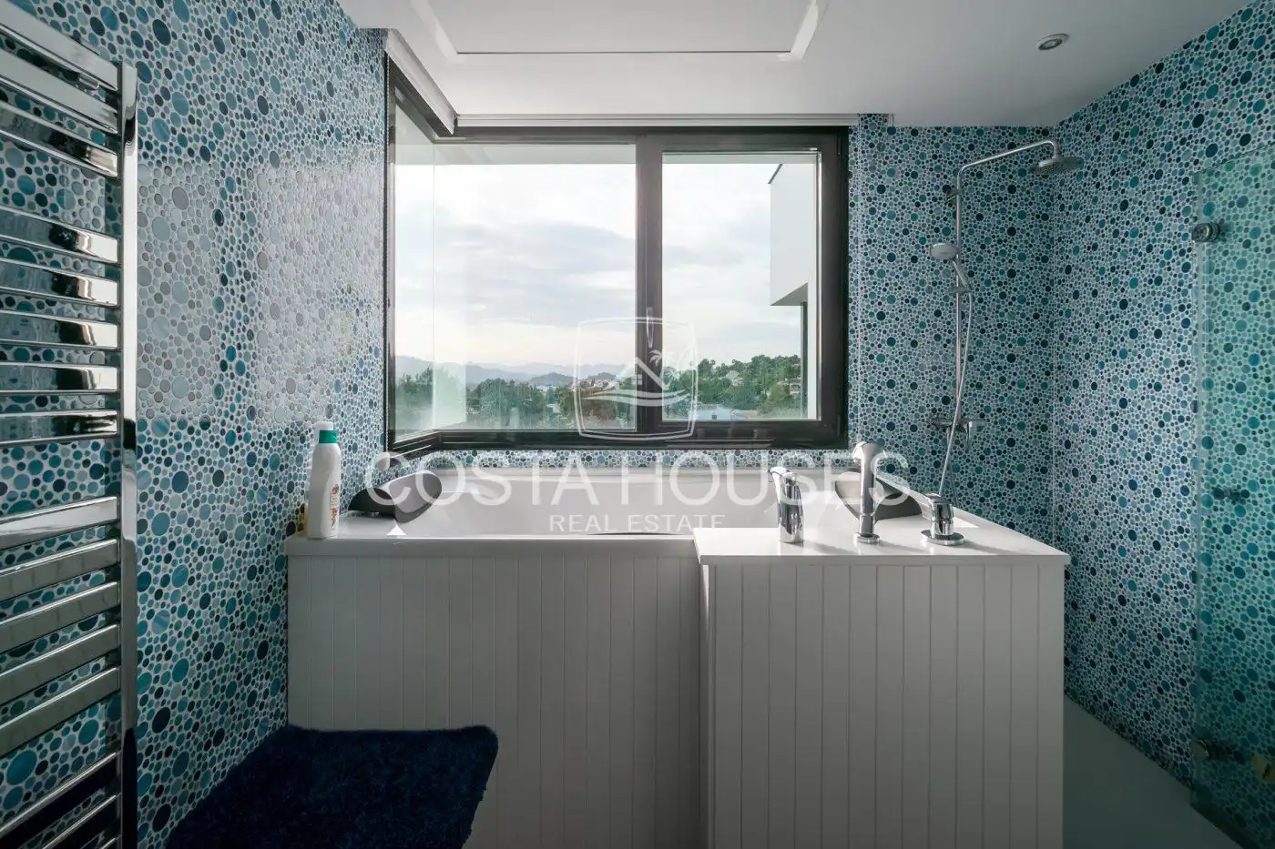 Bathroom of Houses for sale in Jávea / Xàbia  with Air Conditioner, Private garden and Terrace