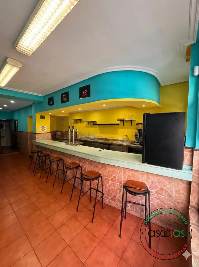 Business premises for sale in Gijón - CL ARCIPRESTE HITA, imagen 2