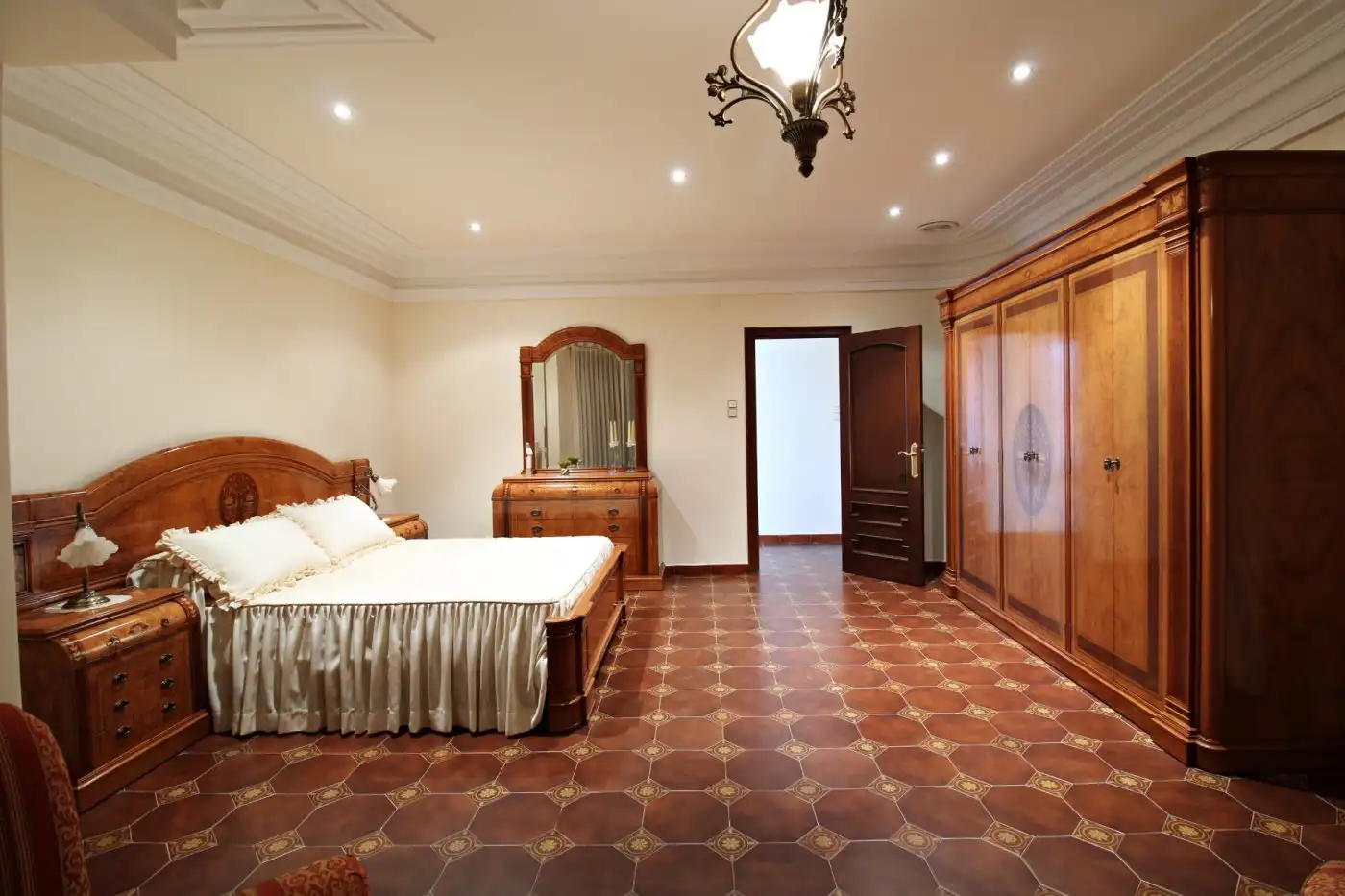 Dormitori de Casa o xalet en venda en Elche / Elx amb Jardí privat, Terrassa i Traster