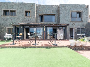 Villa à vendre à Calle Bécquer 75