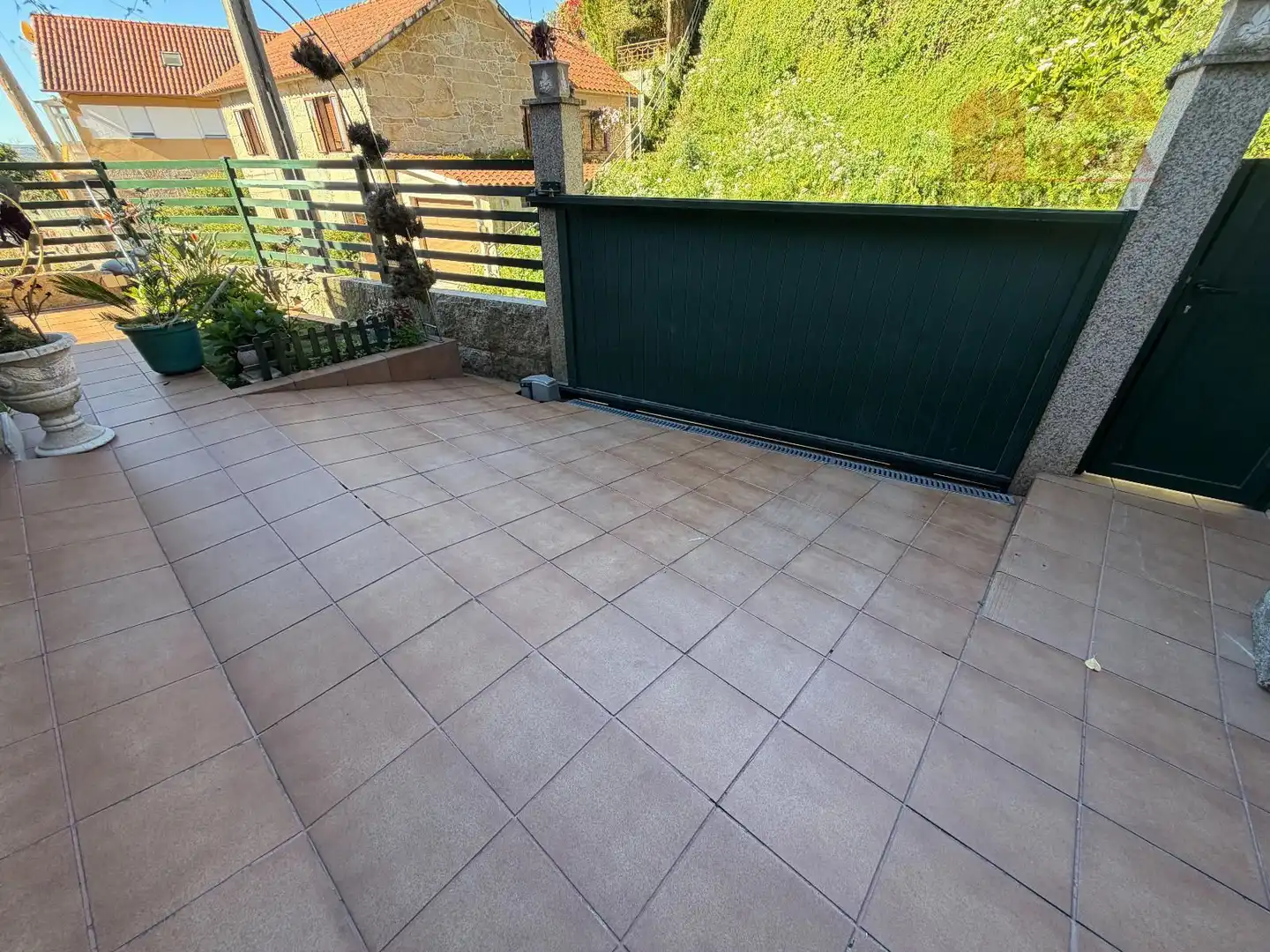 Terrace of Detached homes for sale in Moaña  with Heating, Parquet flooring and Terrace
