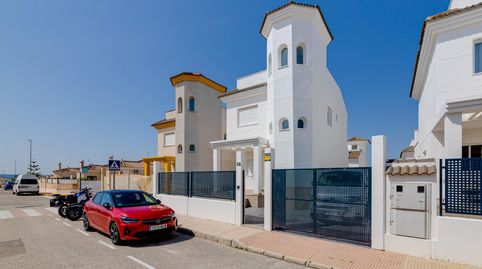 Foto 2 de Casa adosada en venta en San Fulgencio, Alicante