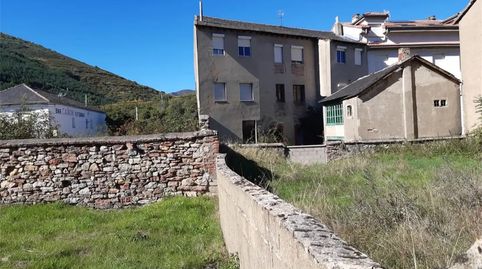 Foto 3 de Casa adosada en venda a Calle Estación, 14, Villamanín, León