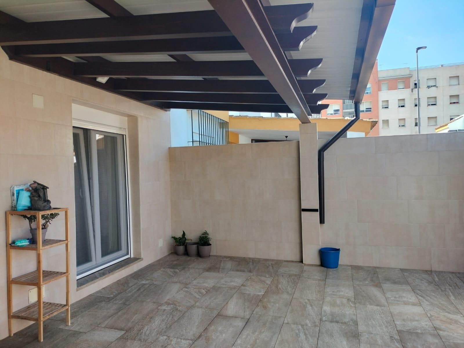 Terraza de Casa adosada en venta en Chiclana de la Frontera con Aire acondicionado, Trastero y Balcón