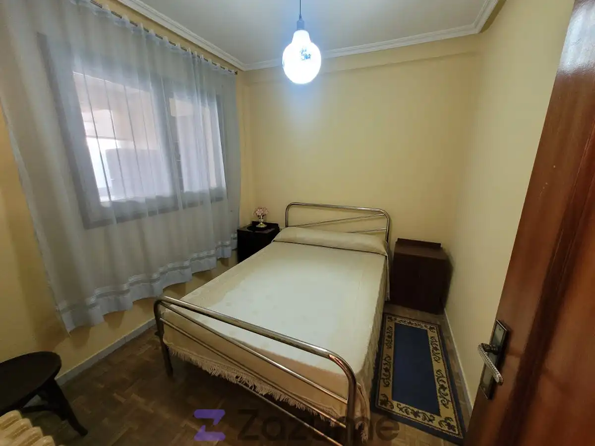 Habitación de Piso de alquiler en Cuéllar con Calefacción, Parquet y Terraza