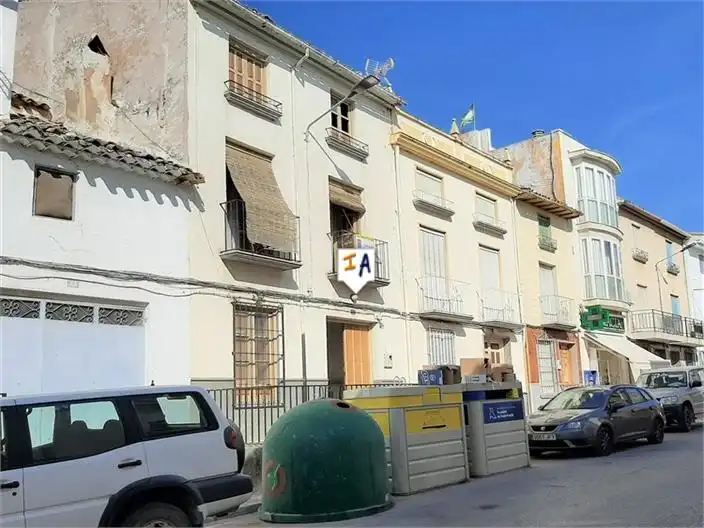 Adossat en venda a Castillo de Locubín