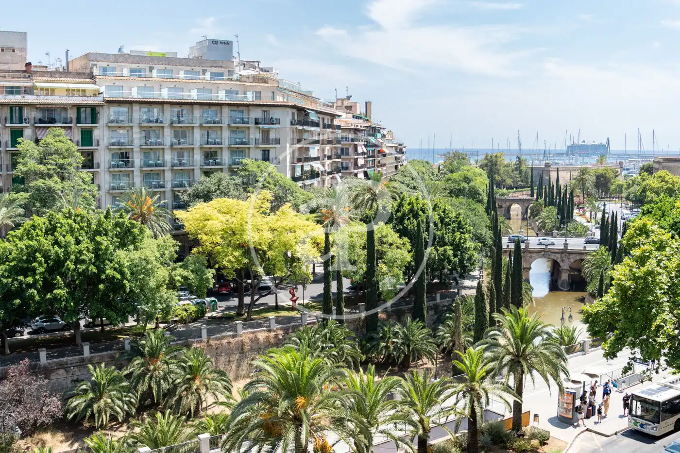 Vista exterior de Pis en venda en  Palma de Mallorca amb Calefacció i Balcó