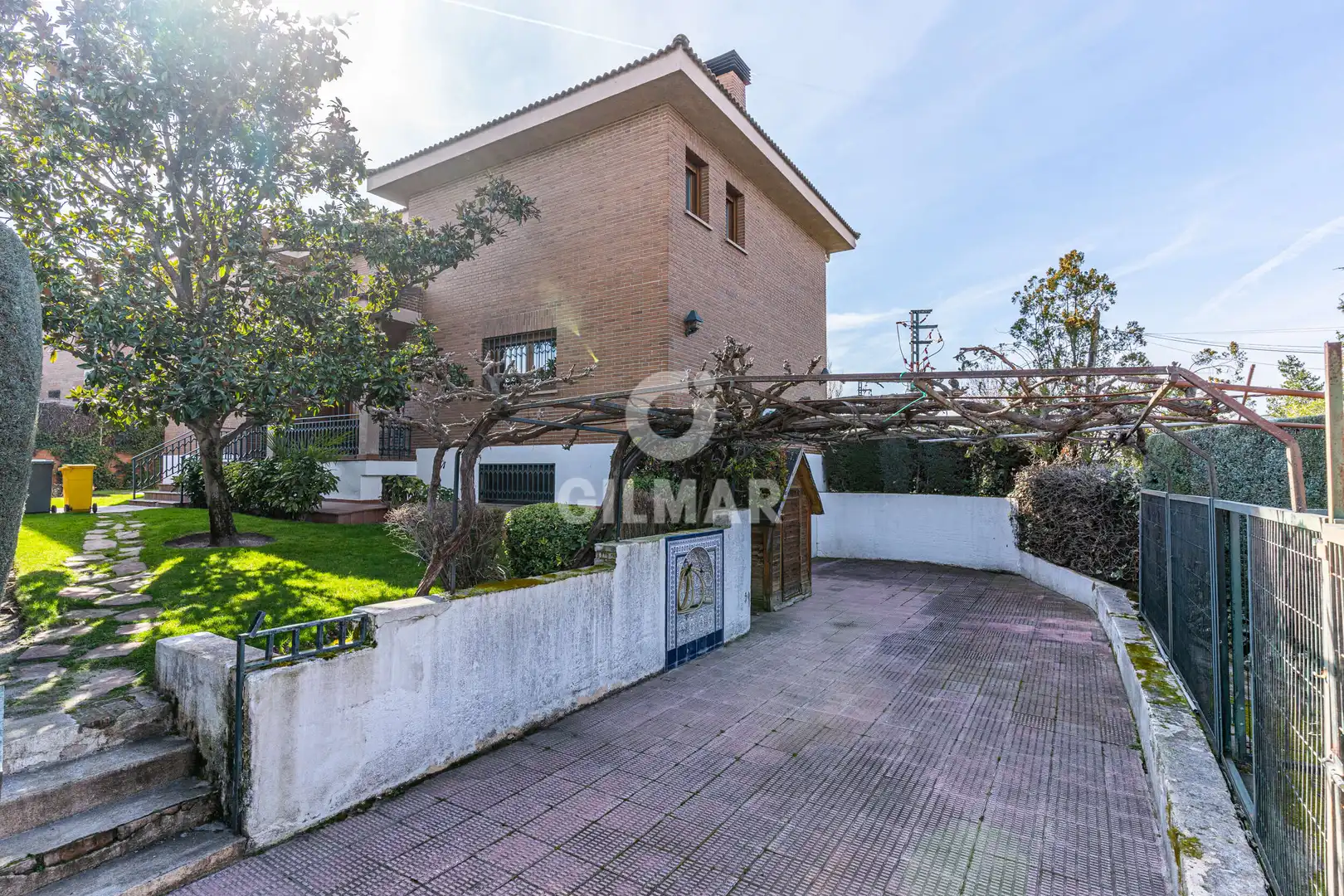 Jardín de Casa o chalet en venta en Pozuelo de Alarcón con Calefacción, Jardín privado y Piscina