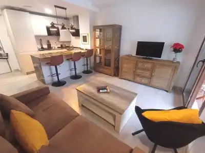 Mini appartamento con piscina in affitto a Poniente-Sur, imagen 2