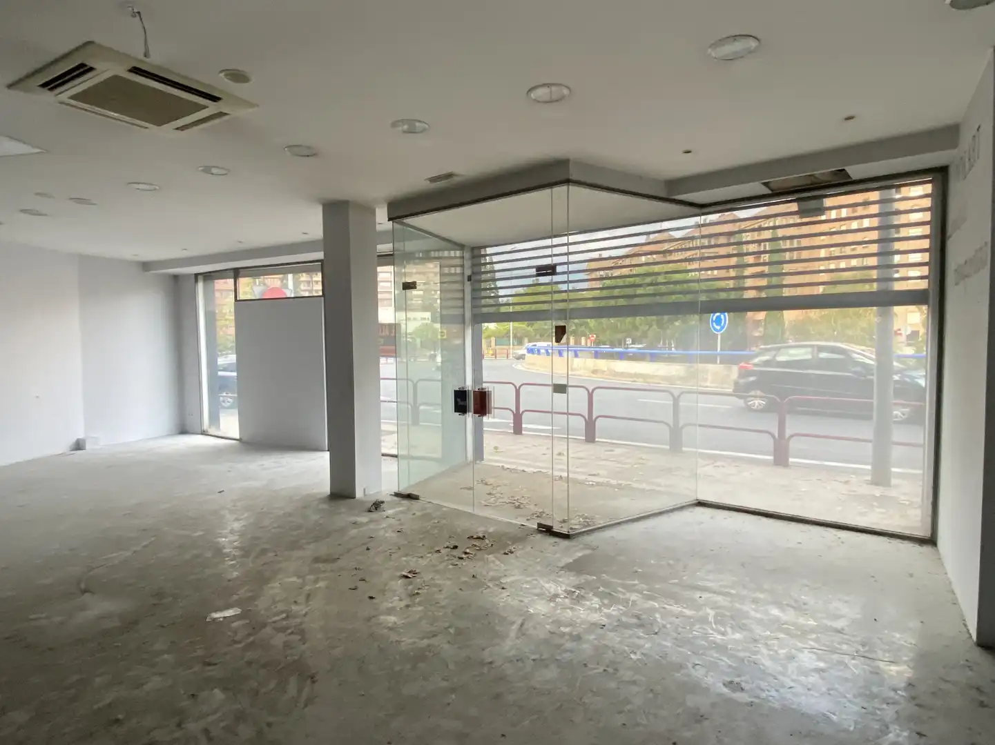 Commercial properties for sale in  Logroño