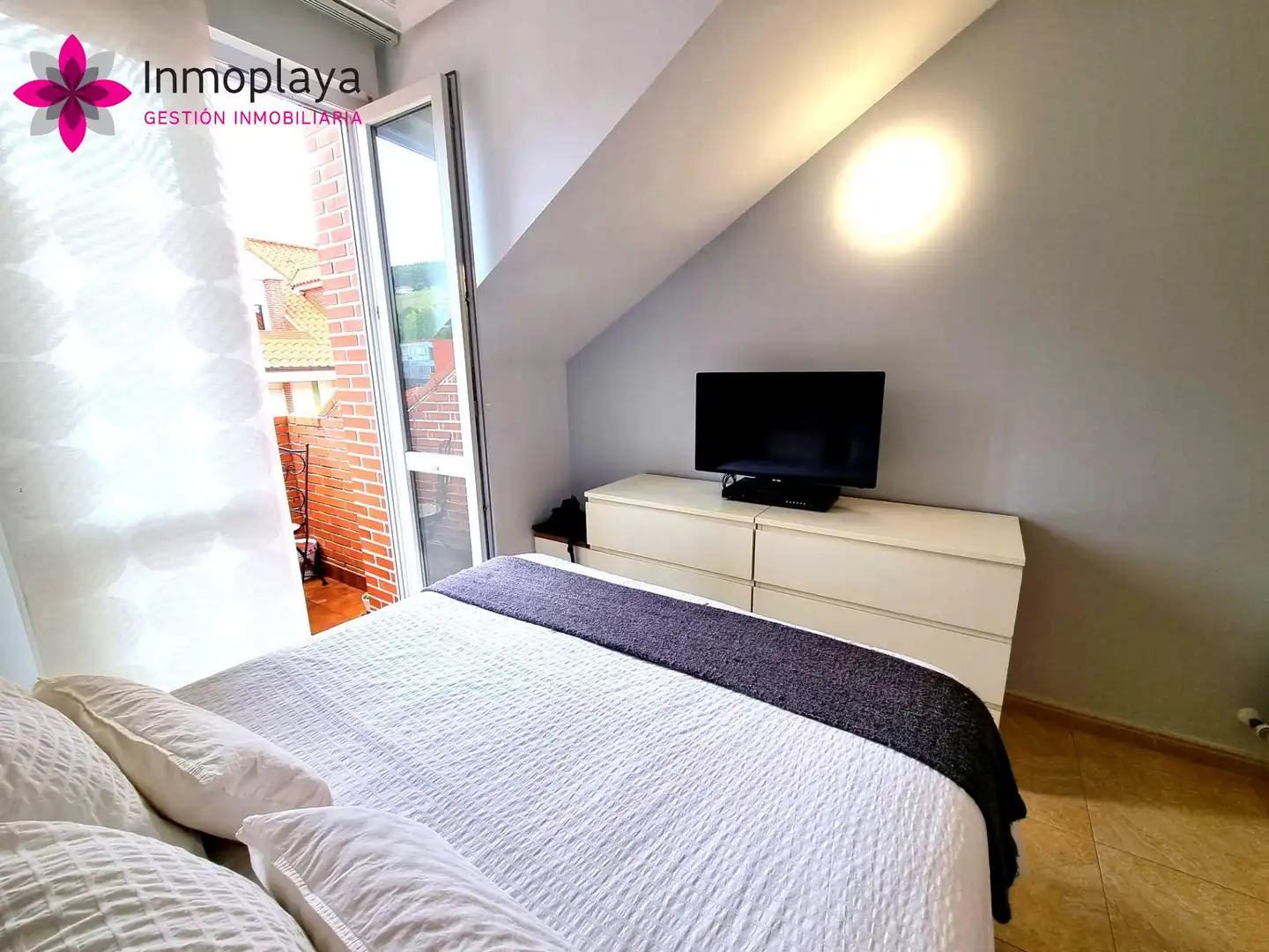 Dormitori de Àtic en venda en Meruelo amb Calefacció, Jardí privat i Terrassa