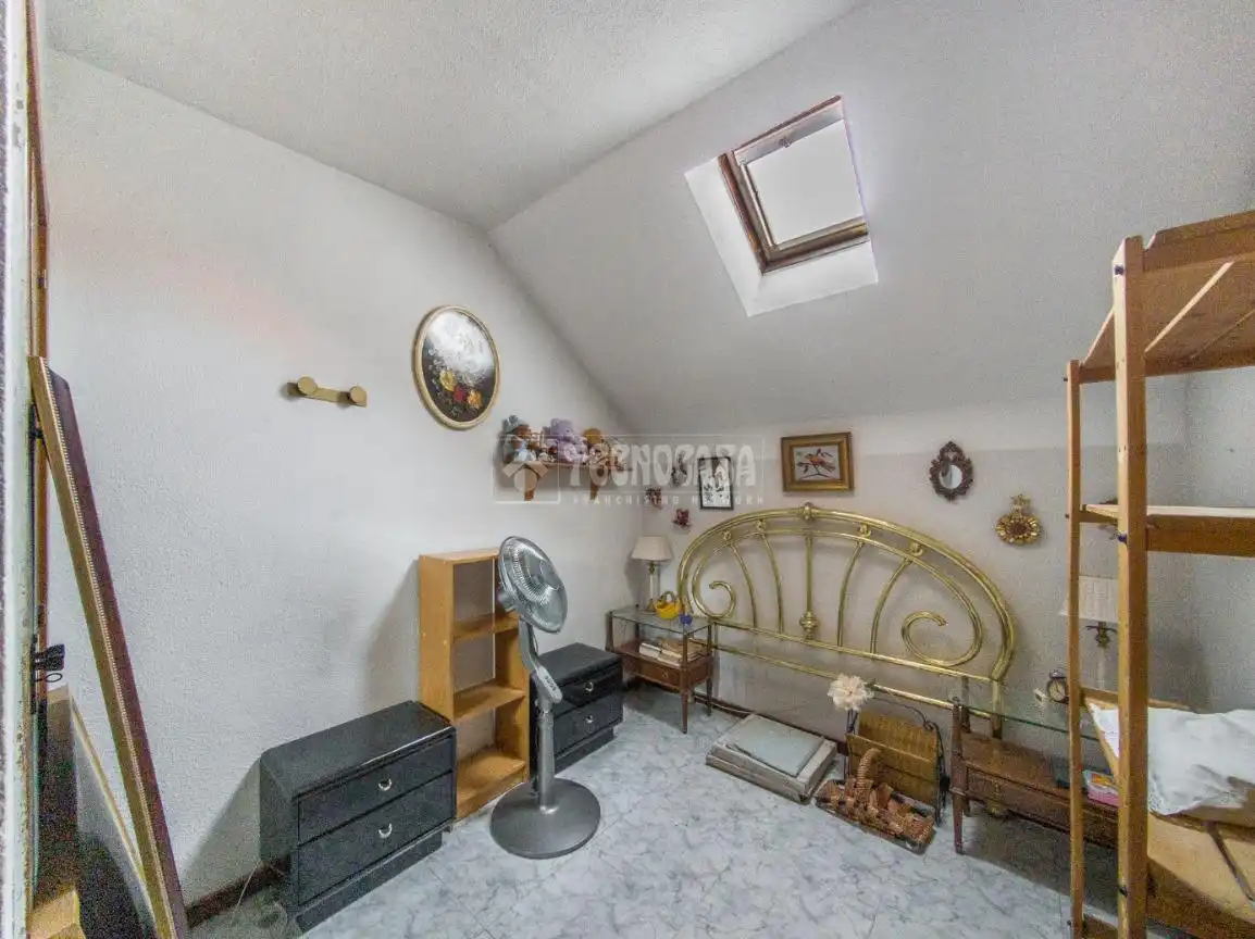 Habitación de Piso en venta en Madrid con Aire acondicionado y Calefacción