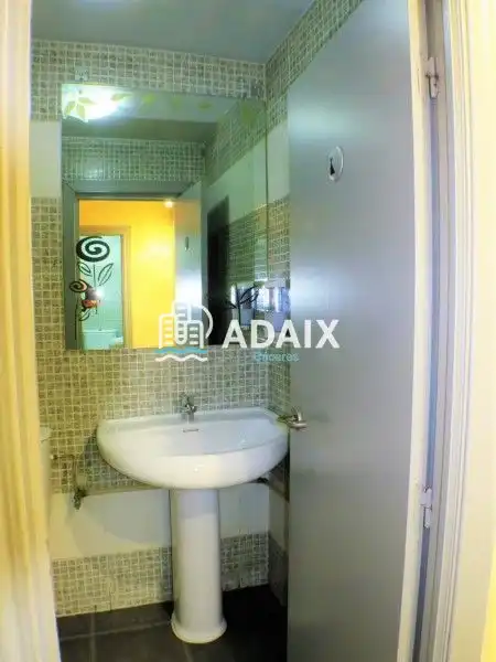Badezimmer von Geschaftsraum zur Miete in Cáceres