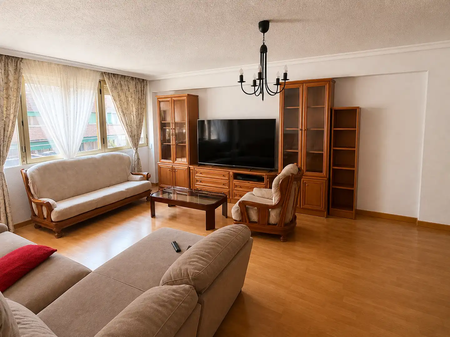 Living room of Flat for sale in Valdemoro  with Air Conditioner and Heating