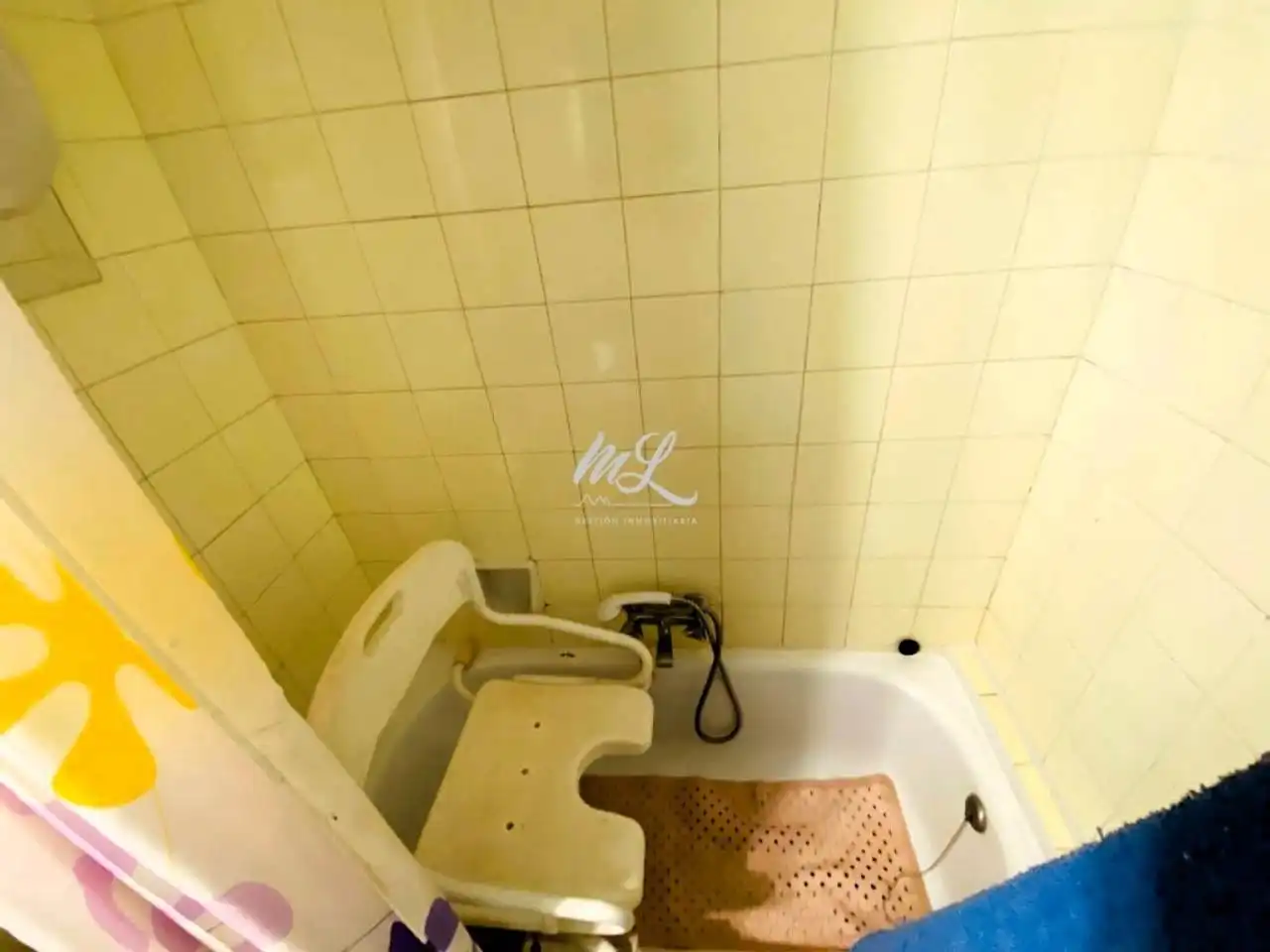 Baño de Piso en venta en Toledo con Calefacción, Parquet y Terraza
