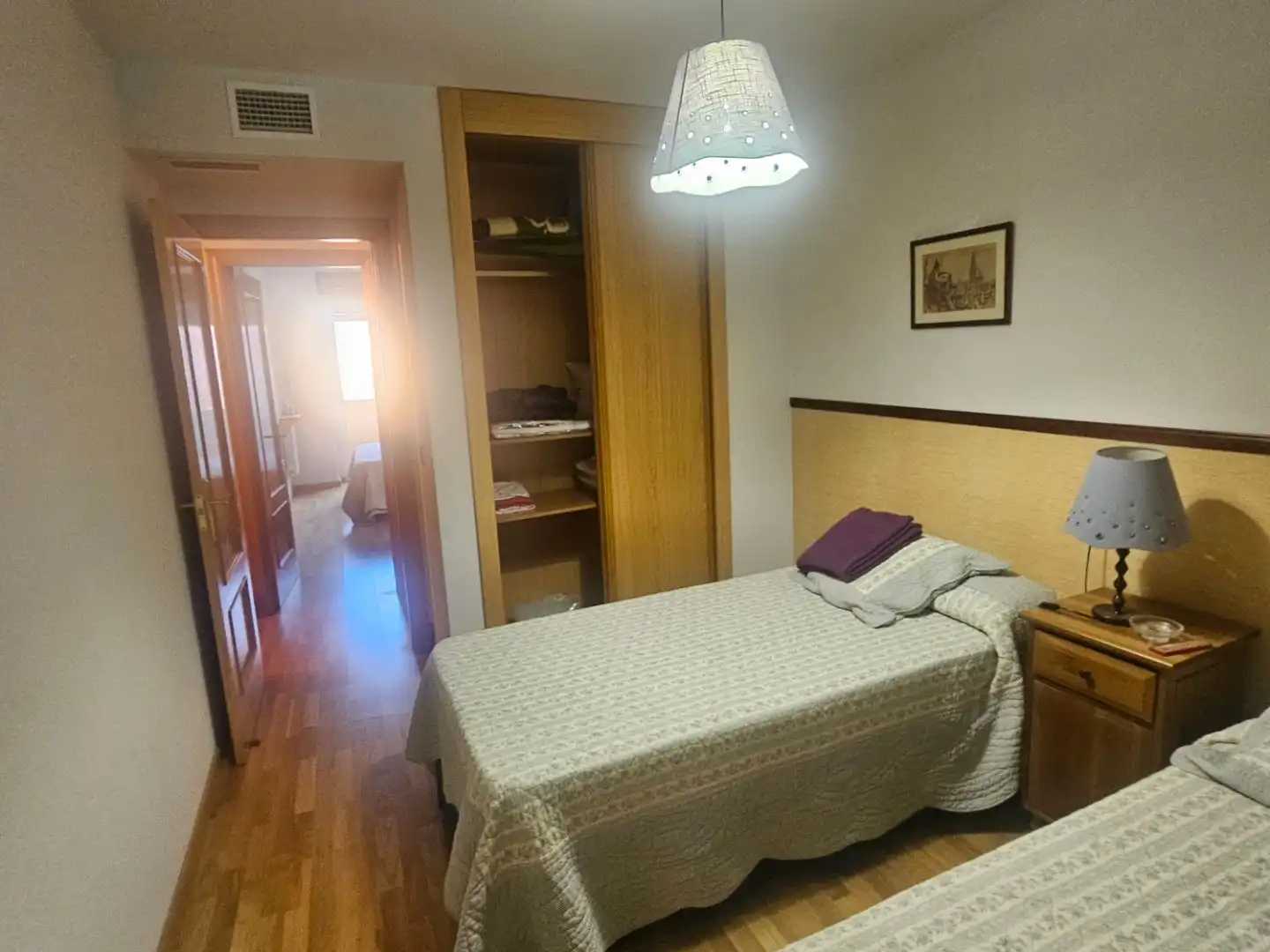 Dormitori de Pis en venda en Linares amb Aire condicionat i Balcó