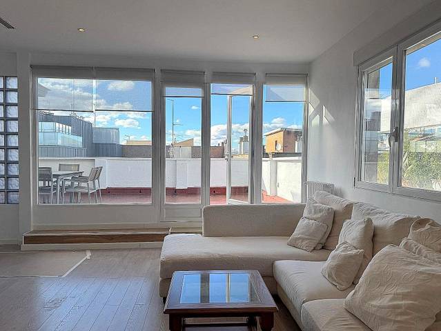 Ático en Alquiler en Goya