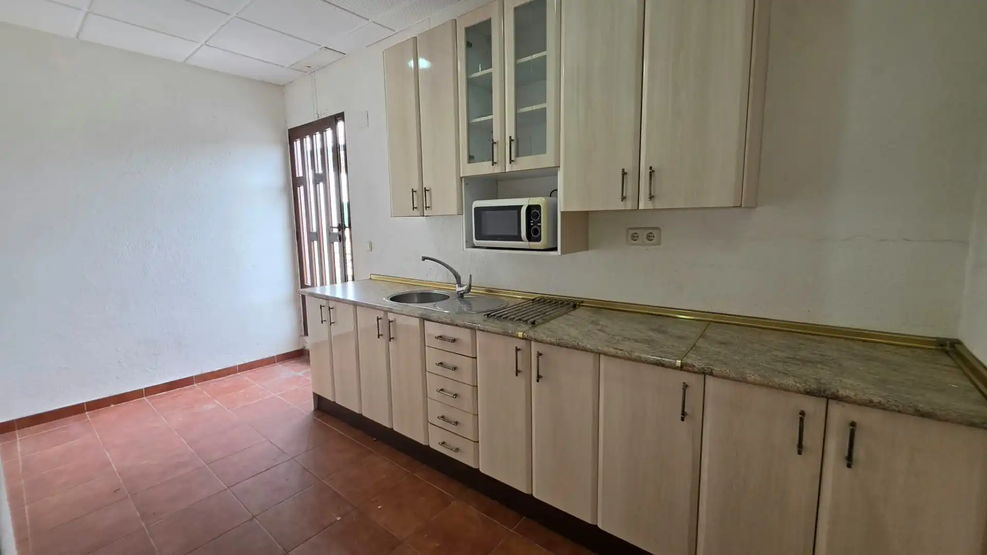 Cocina de Casa o chalet en venta en Parla con Aire acondicionado, Calefacción y Terraza