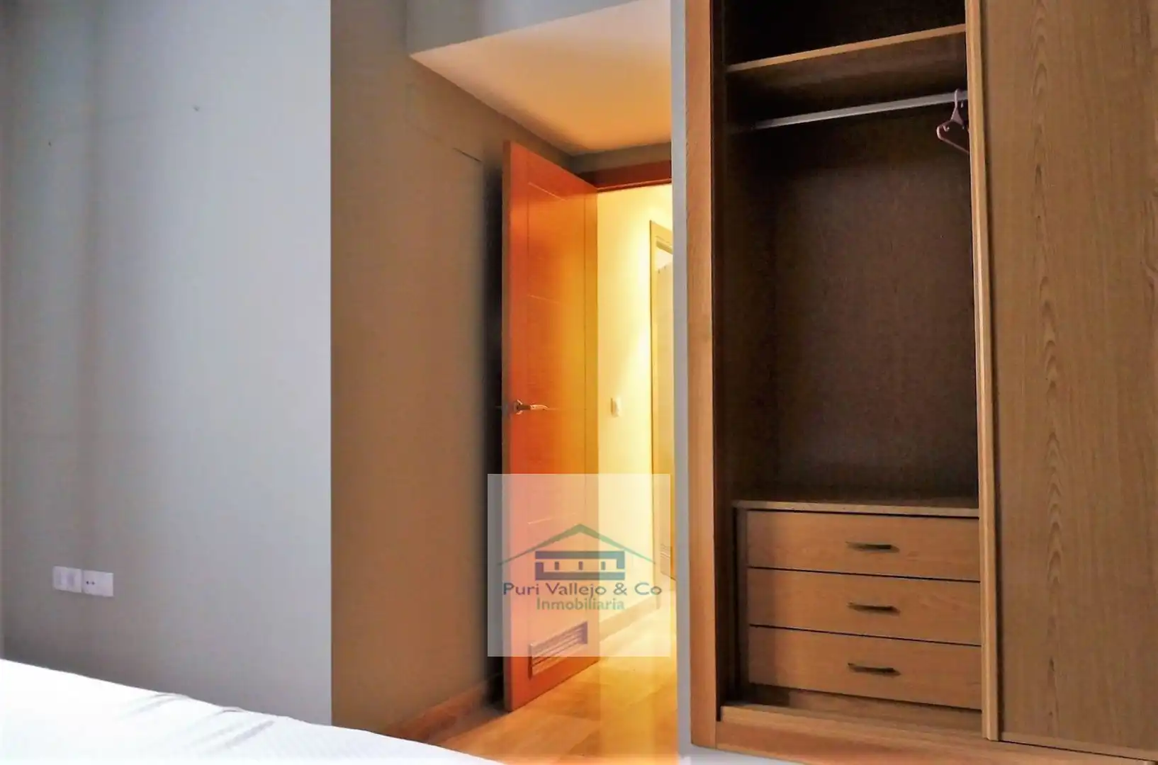 Habitación de Piso en venta en Córdoba con Aire acondicionado, Trastero y Amueblado