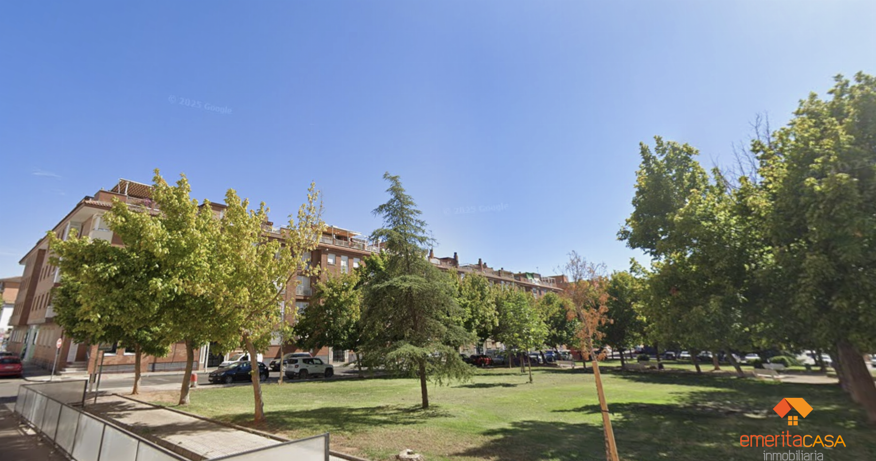 Vista exterior de Estudi en venda en Mérida amb Aire condicionat i Moblat