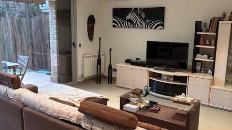 Foto 5 de Casa adosada en venda a Urbanitzacions, Mataró