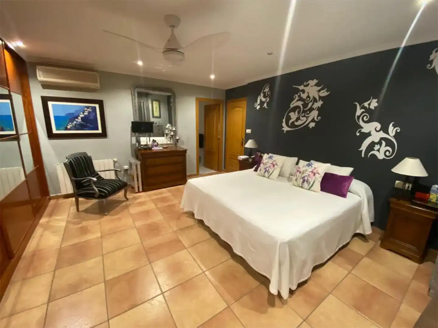 Habitación de Casa o chalet en venta en Torrent con Aire acondicionado, Piscina y Balcón