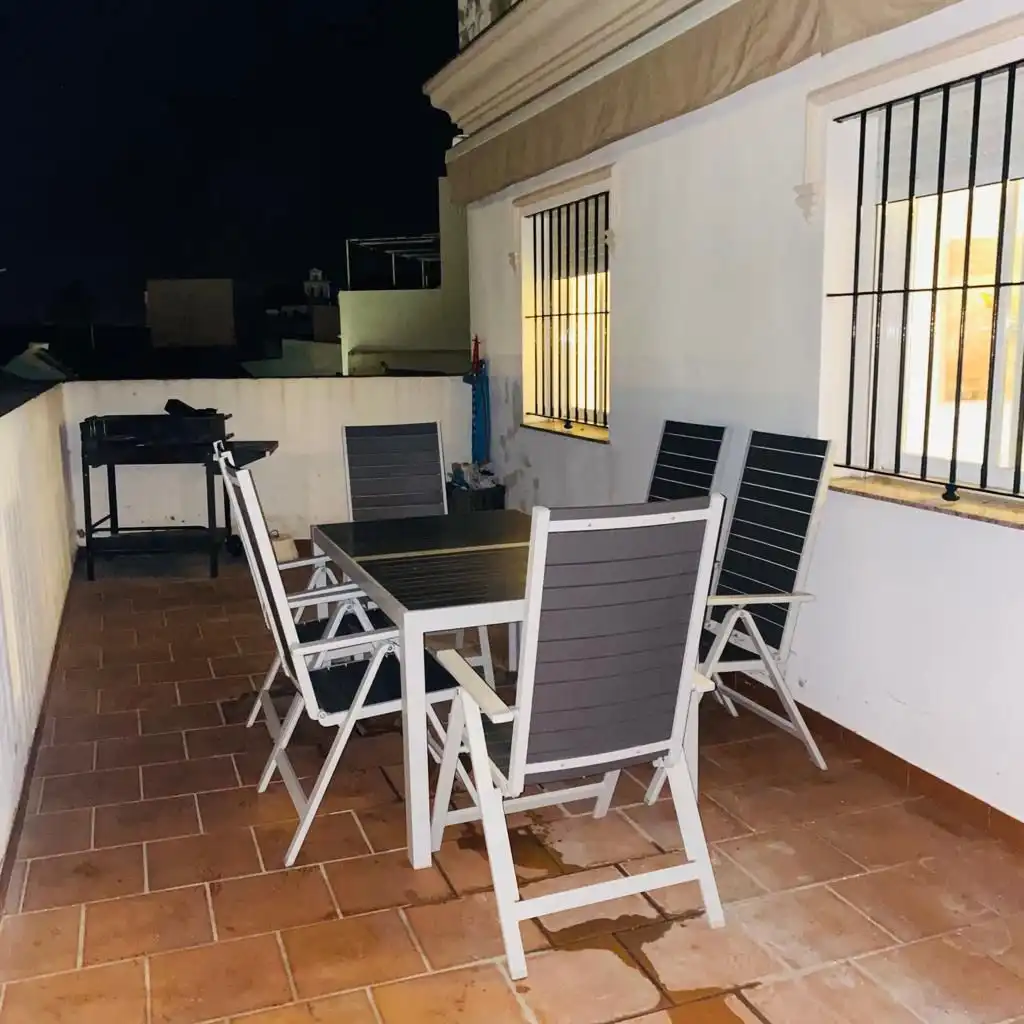 Dachboden zur Miete in Calle Comisario, 13, Ayuntamiento - Barrio Alto