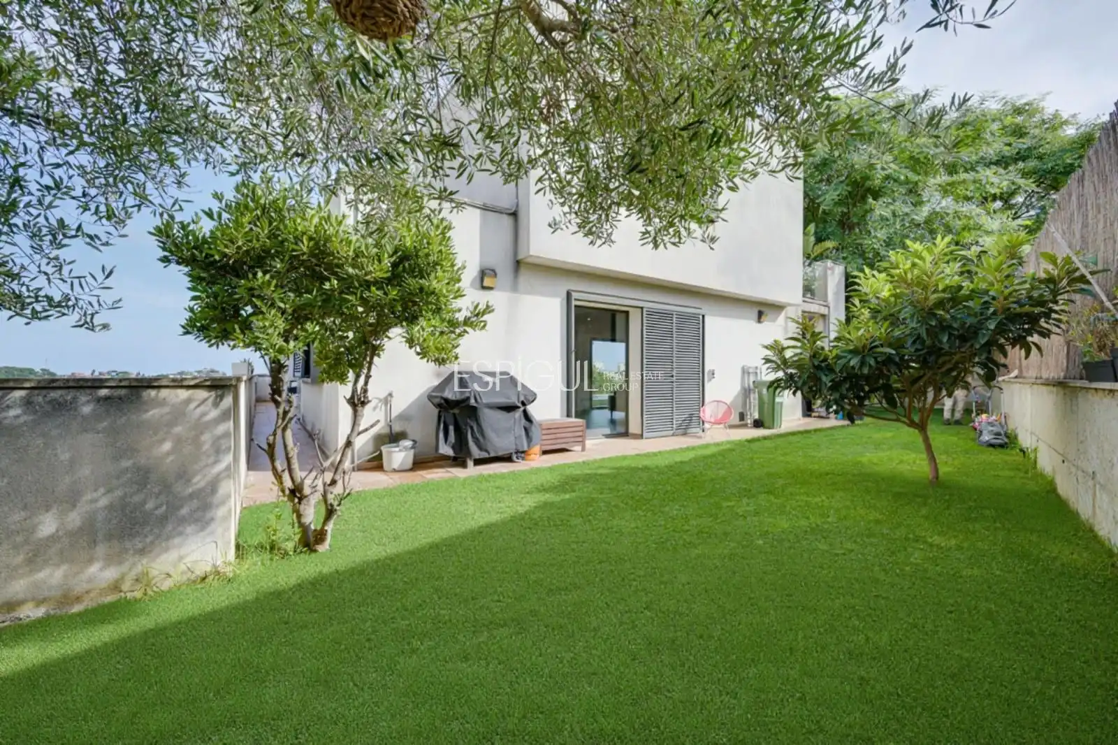 Garden of Houses for sale in Mataró  with Air Conditioner, Private garden and Terrace