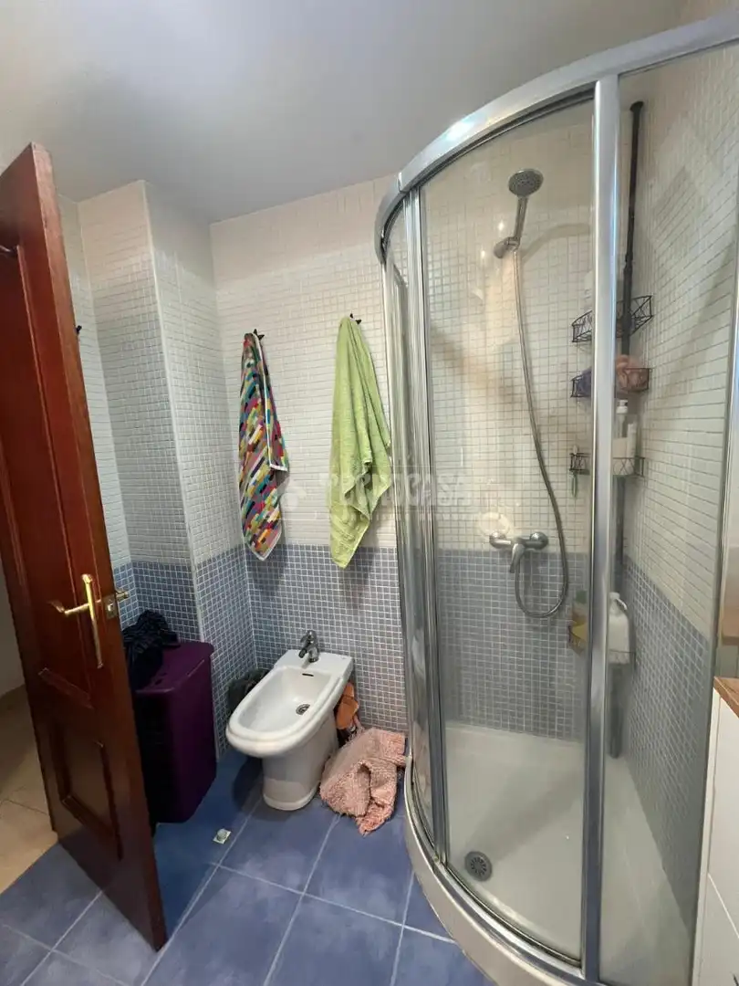 Flat for sale in C. Regimiento de Soria, Cruz Roja