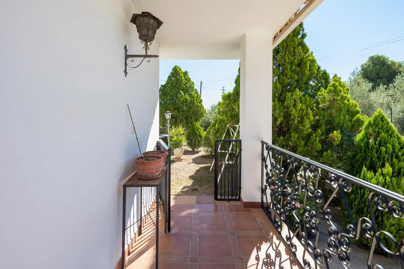 Terrassa de Casa o xalet en venda en Baza amb Aire condicionat, Calefacció i Jardí privat