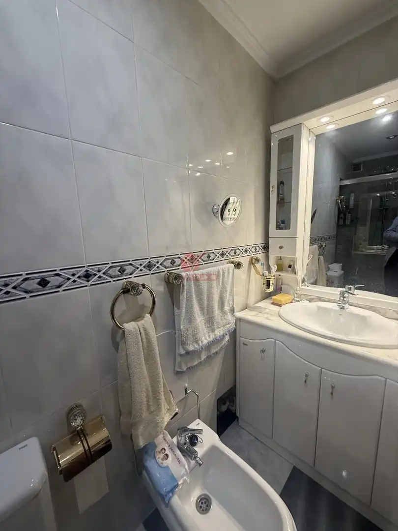 Bathroom of Flat for sale in Cuenca  with Heating