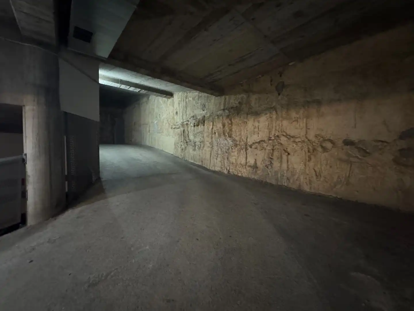 Garage for rent in Girona, Girona