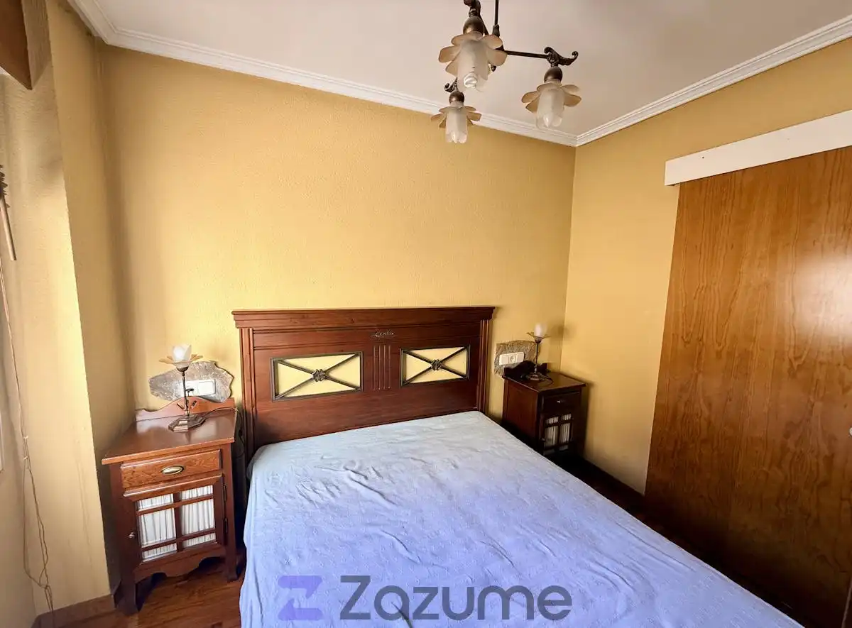 Flat with terrace to rent in C. Vara de Rey, imagen 7