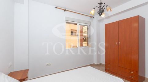 Foto 2 de Piso en venta en Ayala, Parque Ayala - Jardín de la Abadía - Huelín, Málaga Capital
