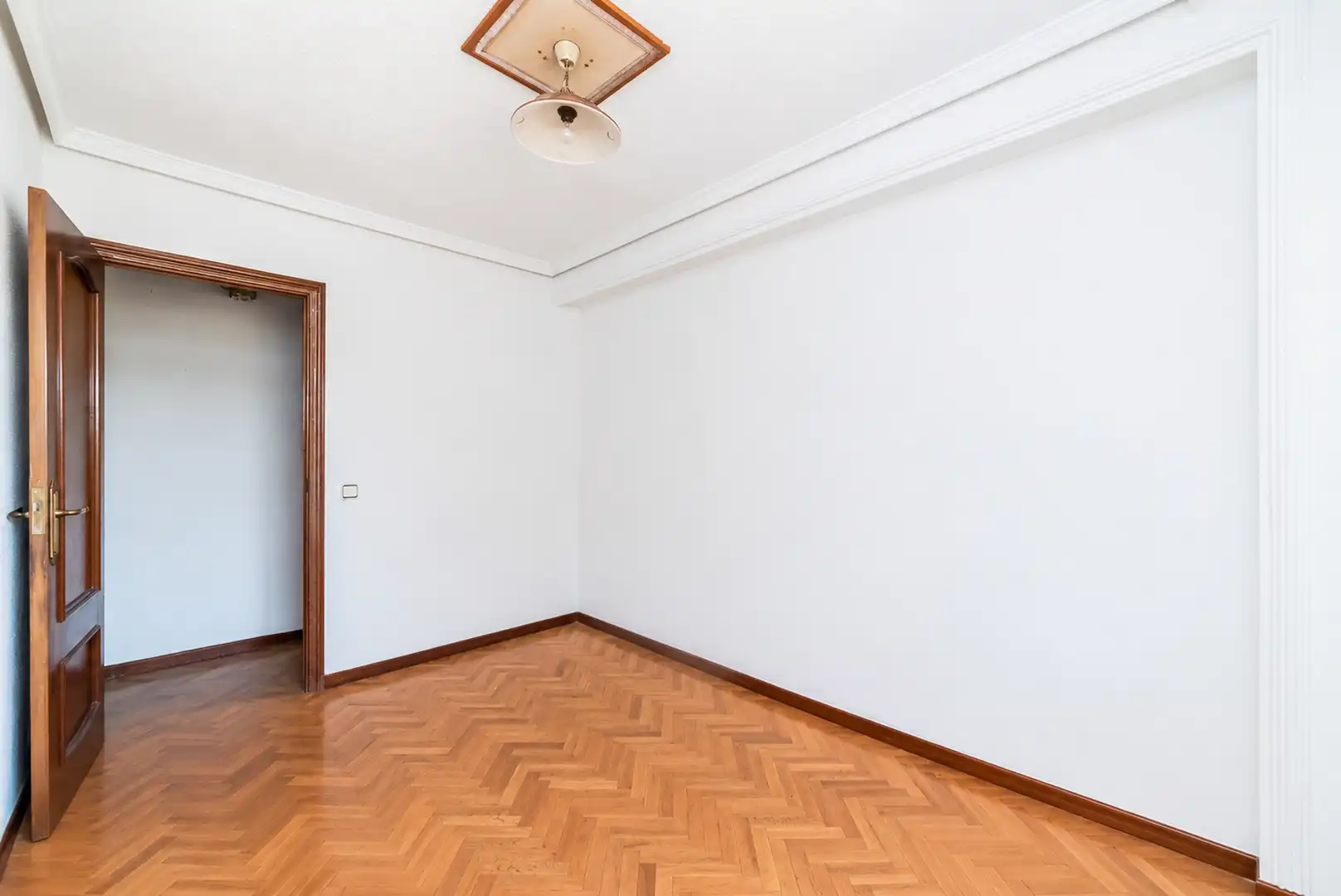 Habitación de Piso en venta en Móstoles con Calefacción, Parquet y Terraza