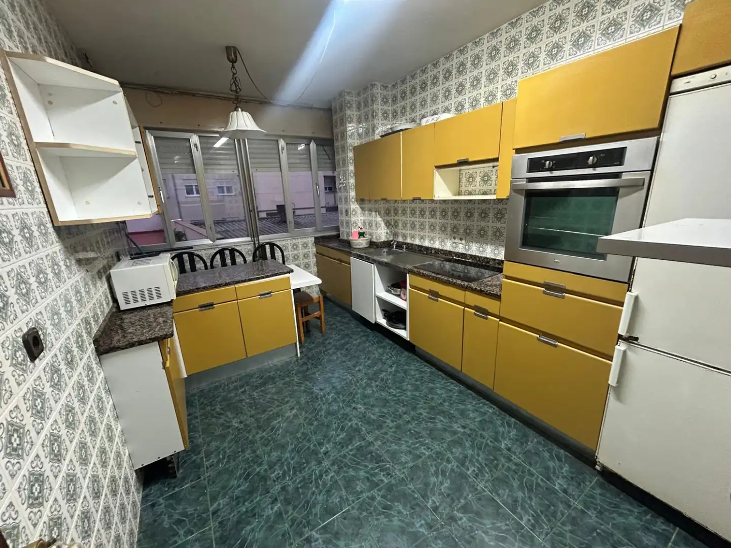 Kitchen of Flat for rent in Torrelavega   with Heating, Parquet flooring and Furnished