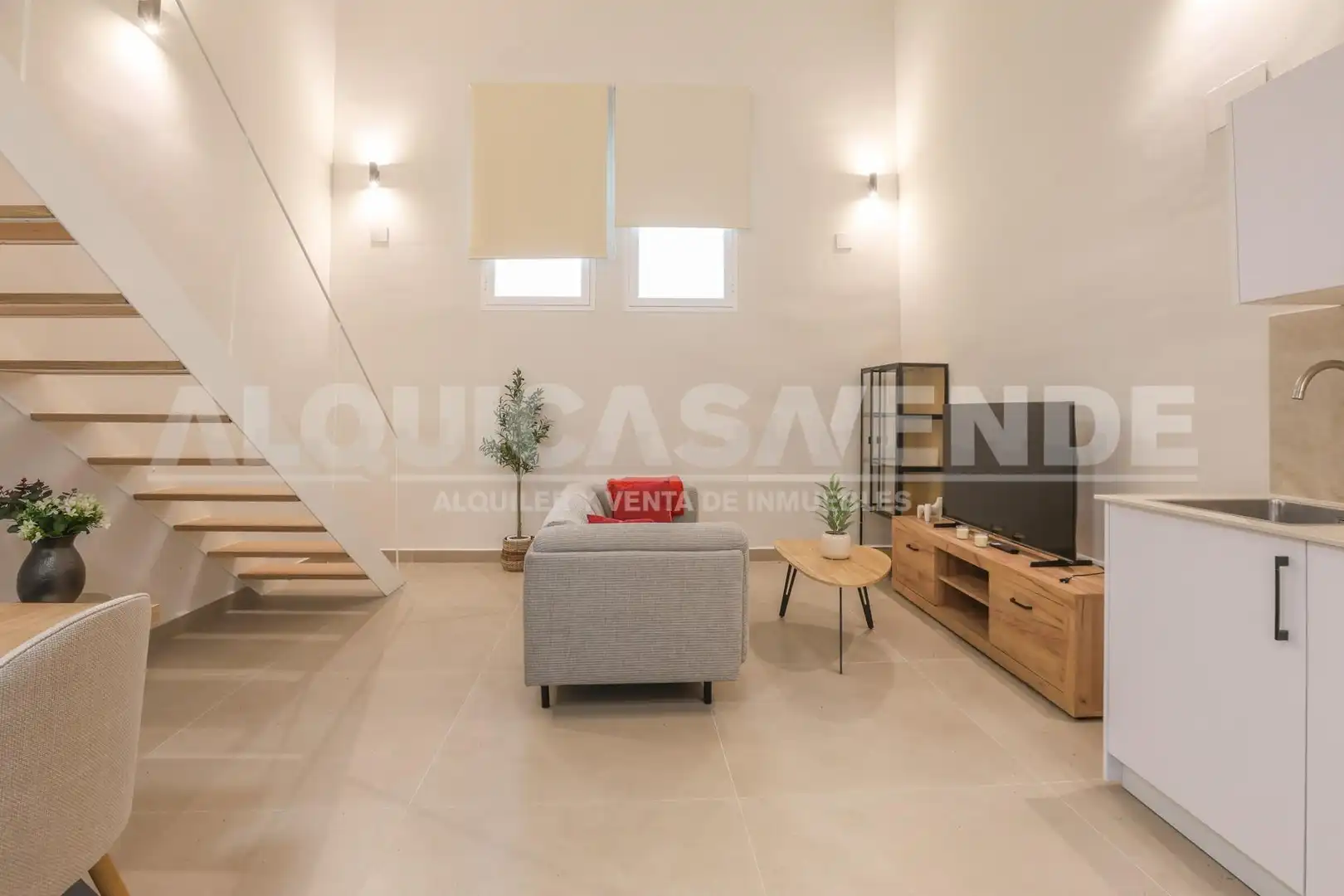 Duplex for sale in Casco Antiguo